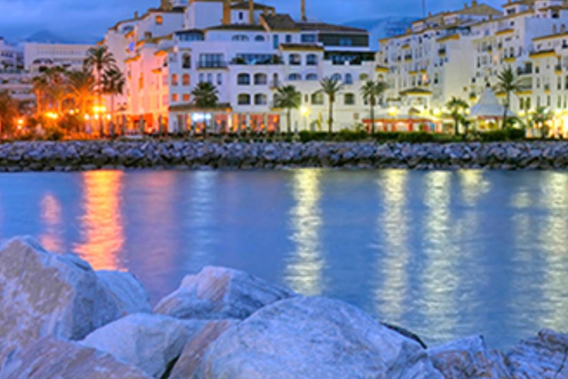 Mijas Costa - Beachside Apartment-B Sitio de Calahonda Exterior photo